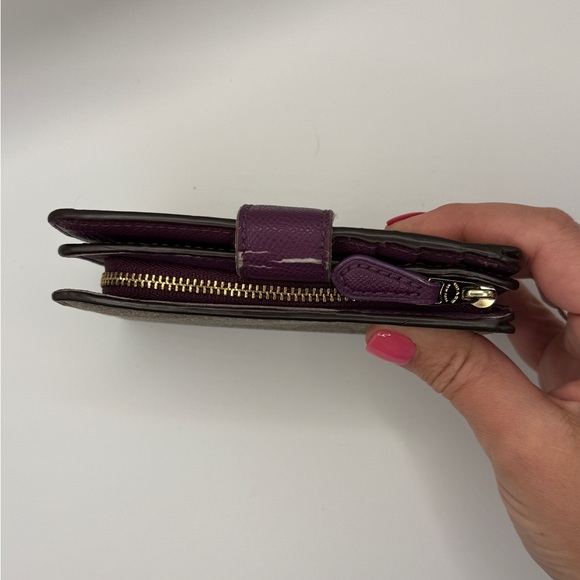 Coach Signature Medium Corner Zip Wallet - Brown/Plum - Picture 4 of 12